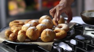 The Original Donut is Fluffy, Sugary Bliss