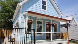 Karen's Beach Bungalow