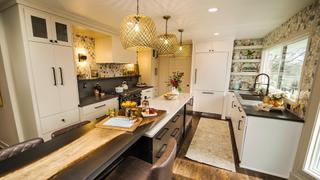 Lavish Lake Luxury