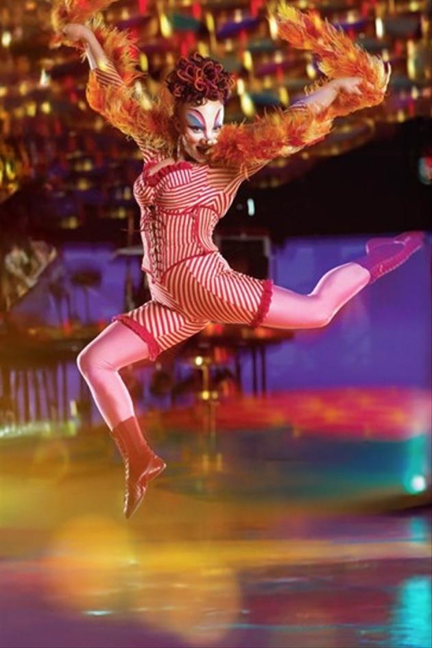 Cirque Presents: Saltimbanco