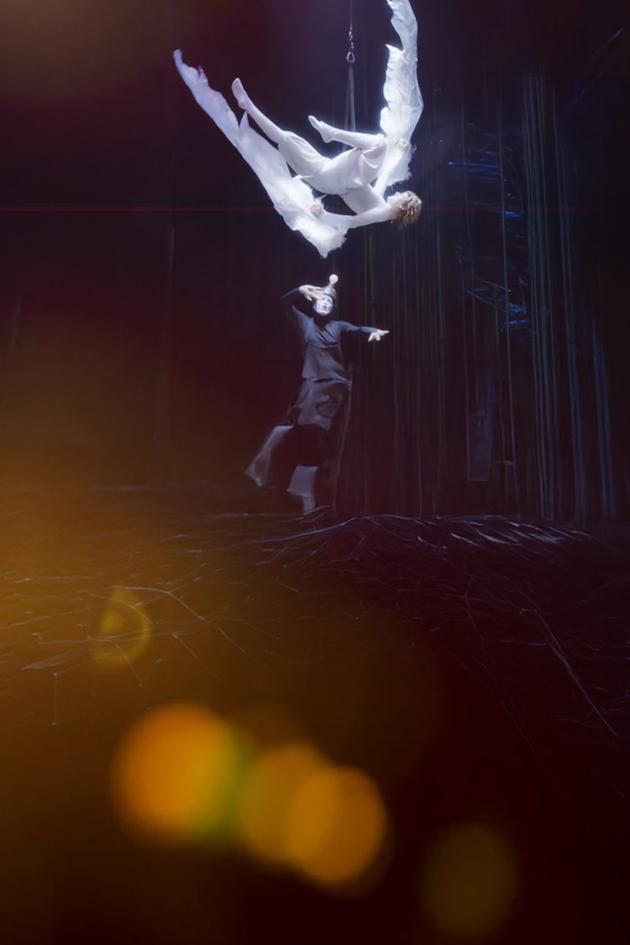 Cirque Presents: Varekai