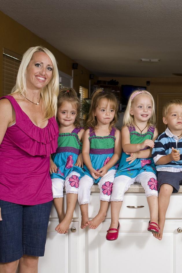 Raising Sextuplets