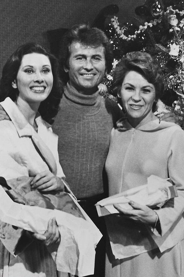 Father Knows Best: Home for Christmas
