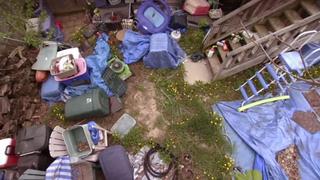 Hoarding: Buried Alive