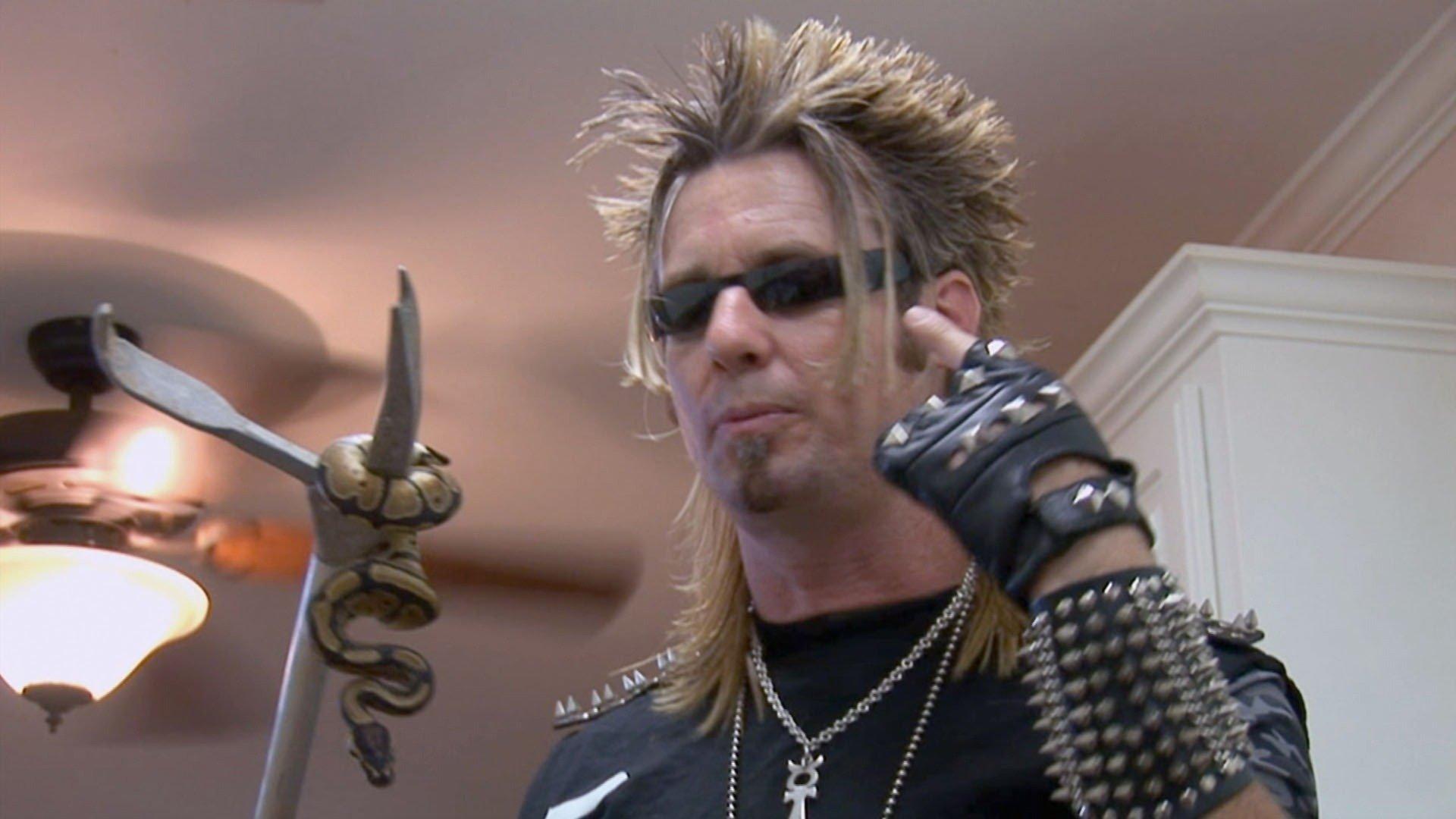 Billy the Exterminator Python on the Prowl