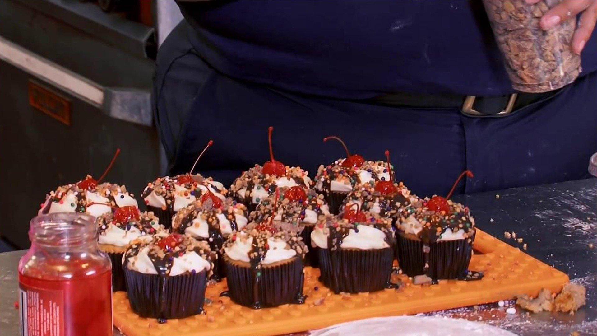 DC Cupcakes: Fire House