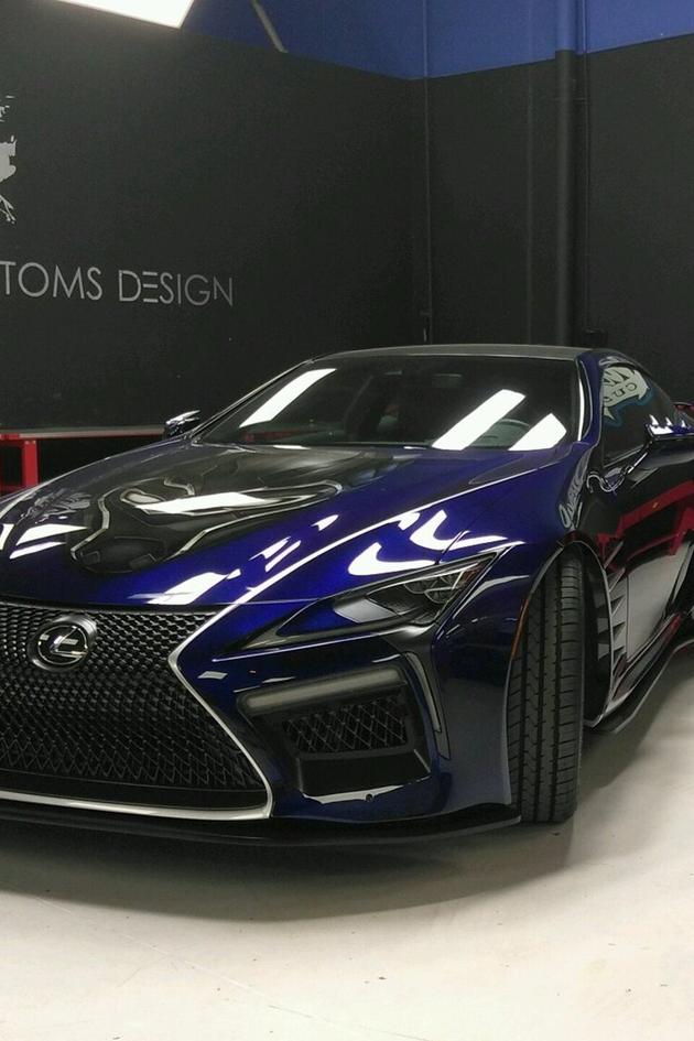 Inside West Coast Customs