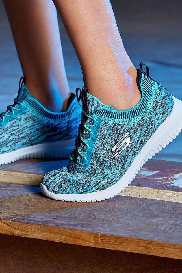 Skechers