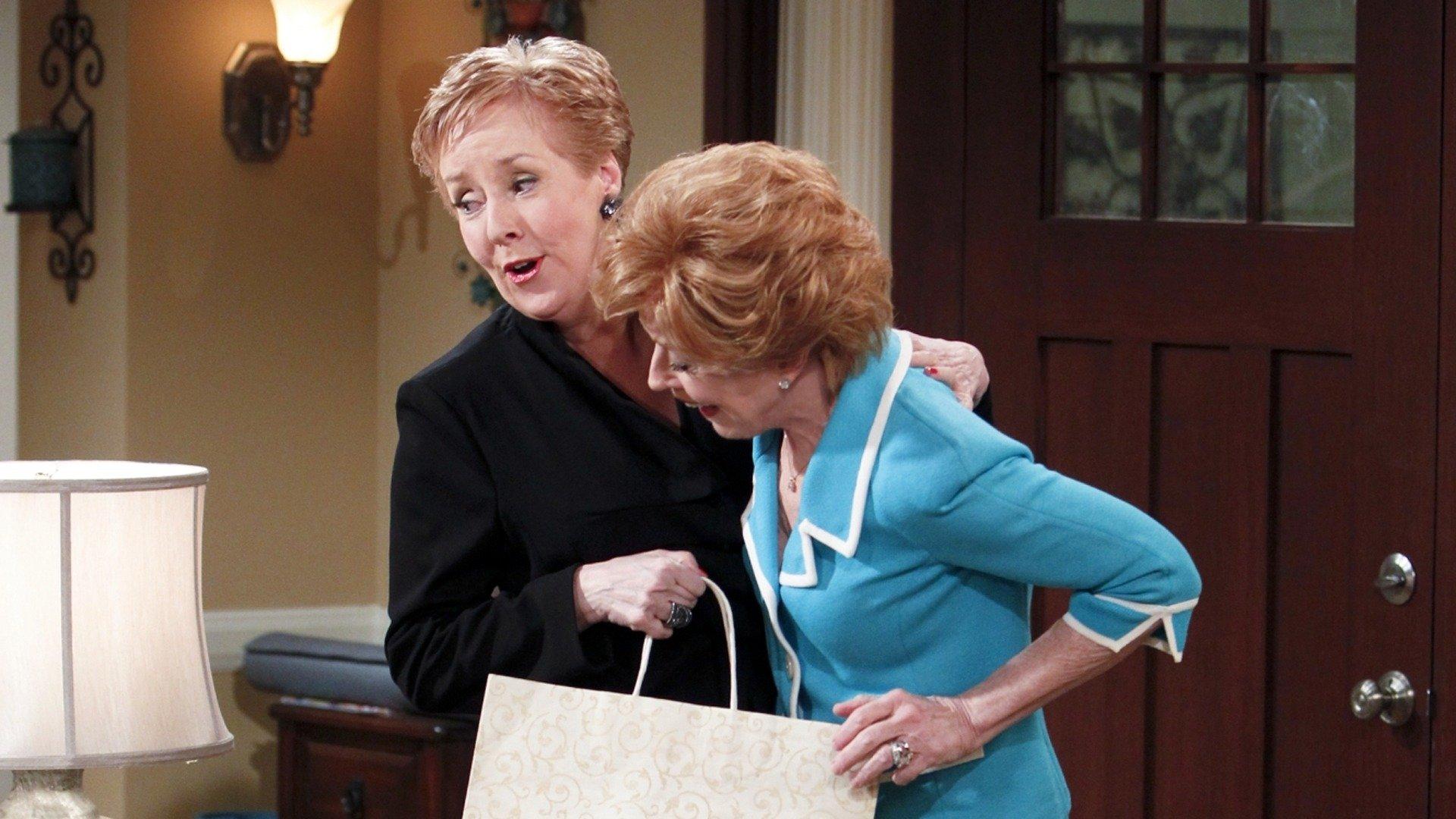 Two and a Half Men: Grandma's Pie