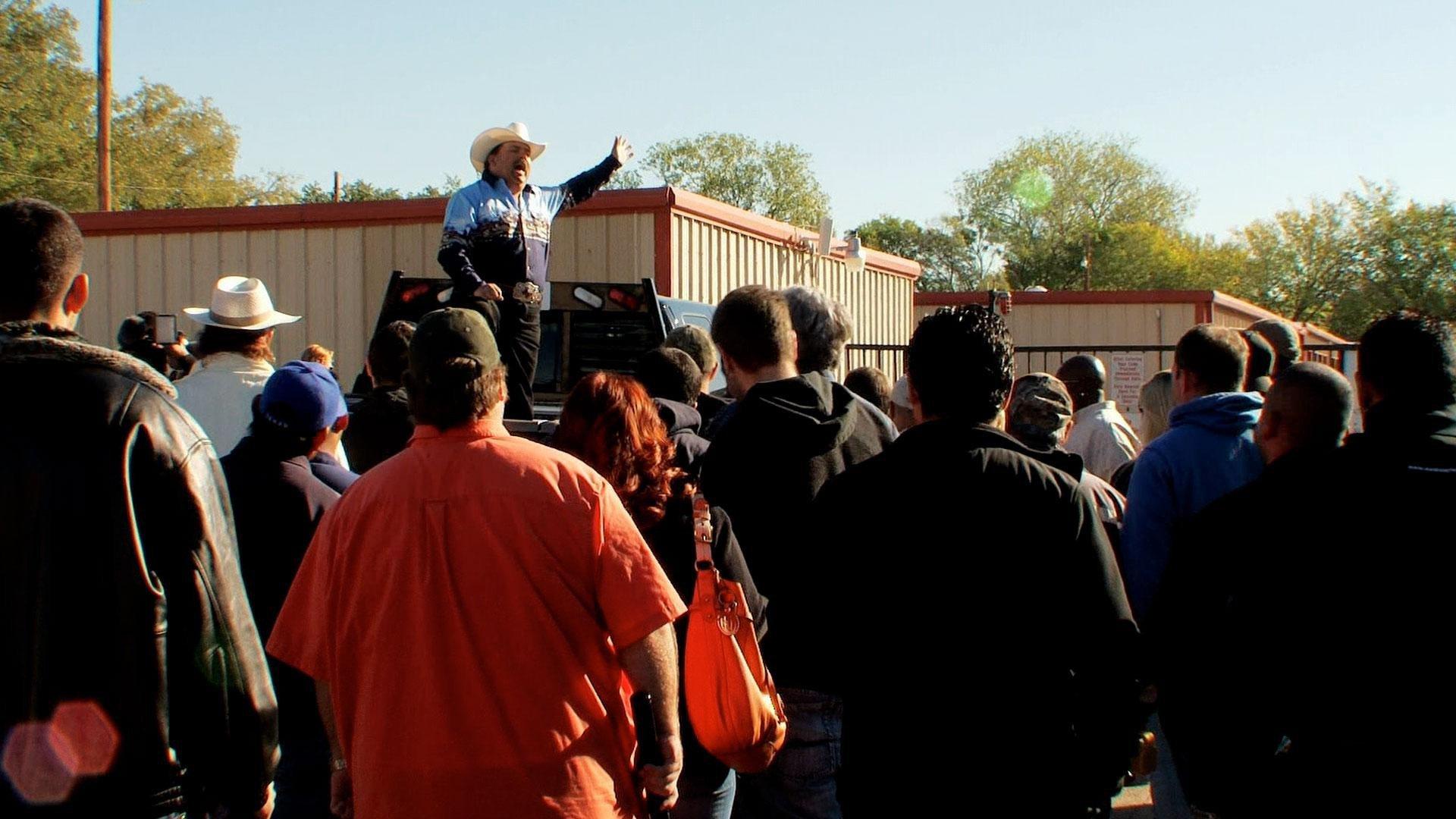 Watch Storage Wars Texas: S2E3 - Hate to Burst Your Bubba on Philo