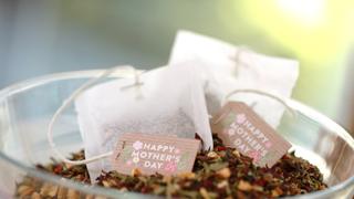 Robert’s DIY Custom Blend Tea for Mother’s Day