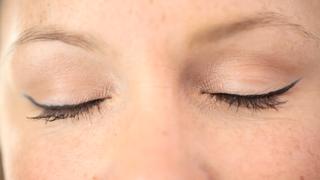 How to Create the Modern Cat Eye Makeup