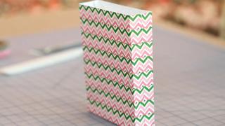 How to Make Favor Bags From Envelopes