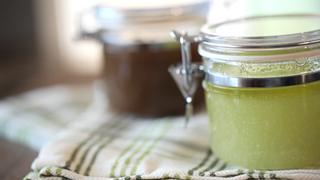 How to Make Sugar & Salt Body Scrubs