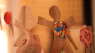 How to Make a Children's Art Rail