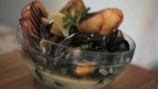 Garlic Steamed Mussels Recipe