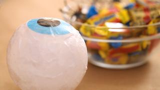 How to Make Halloween Treat Eyeballs