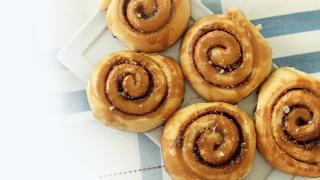 Cinnamon Rolls with a Brown Sugar Glaze
